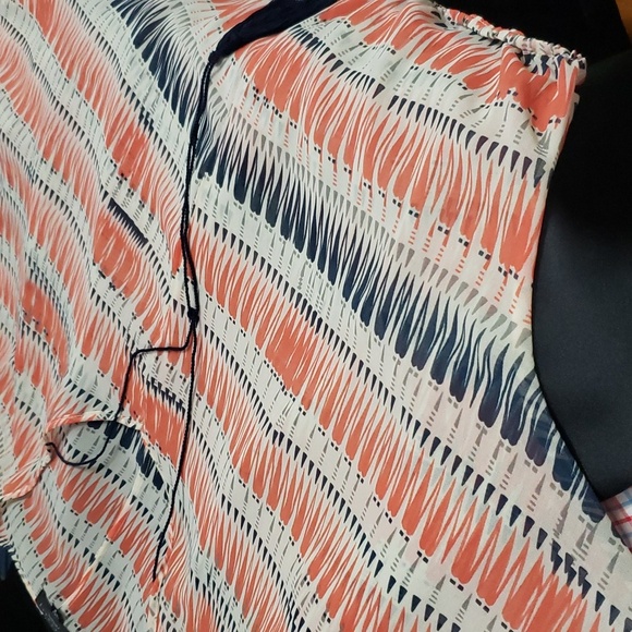 Sanctuary Top Womens sz Small Sheer Chiffon Geometric Print V Neck Raglan Sleeve - Picture 7 of 7